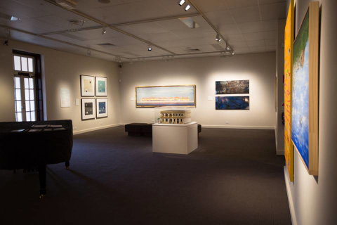 Perc Tucker Regional Gallery - Palm Beach Accommodation 6