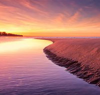 Saunders Beach - Palm Beach Accommodation