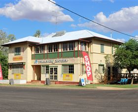 Francis Hotel Thallon - Palm Beach Accommodation 0