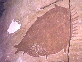 Quinkan Reserves Ancient Rock Art - Palm Beach Accommodation 1