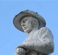 Sarina War Memorial - Palm Beach Accommodation
