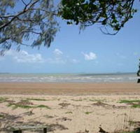 Armstrong Beach - Palm Beach Accommodation