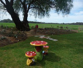 Rich Glen Olives - Palm Beach Accommodation 4