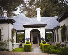 Duneira, Mt Macedon - Palm Beach Accommodation 0