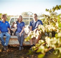 Lake Moodemere Estate - Palm Beach Accommodation