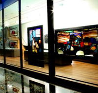 National Art Glass Collection - Palm Beach Accommodation