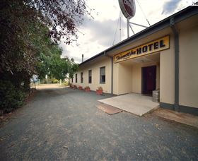 The Farmers Inn At Burrumbuttock - Palm Beach Accommodation 0