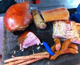 Gamze Smokehouse - Palm Beach Accommodation 3