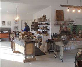 Dindi Naturals - Palm Beach Accommodation 5