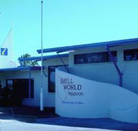 Shell World Yeppoon - Palm Beach Accommodation
