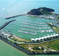 Keppel Bay Marina - Palm Beach Accommodation