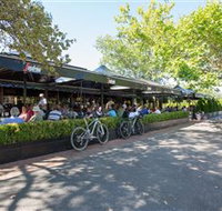 Tilley's - Palm Beach Accommodation