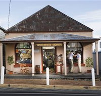Tenterfield Saddler - Palm Beach Accommodation