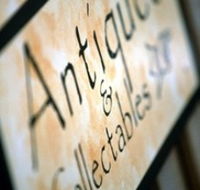 Mr Pickwicks Fine Old Books - Palm Beach Accommodation