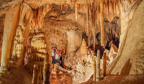 Kooringa Cave - Palm Beach Accommodation 0