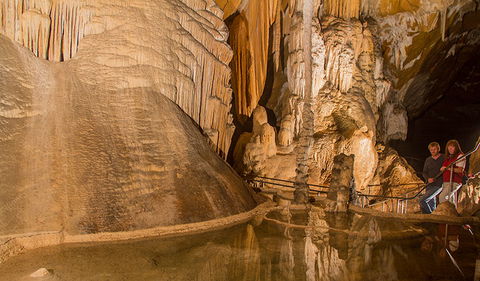 Junction Cave - Palm Beach Accommodation 0