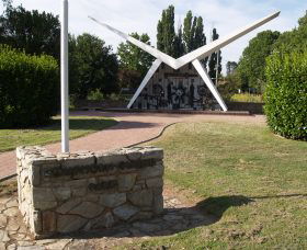 Southern Cloud Memorial - Palm Beach Accommodation 0