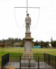 Ebbw Vale Memorial Park - Palm Beach Accommodation 1