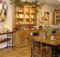 Dungog Fine Arts and Antiques - Palm Beach Accommodation