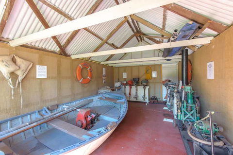 Mid North Coast Maritime Museum - Palm Beach Accommodation 6