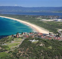 Hill 60 Lookout - Palm Beach Accommodation