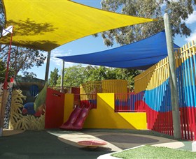 Logan Gardens - Palm Beach Accommodation 0