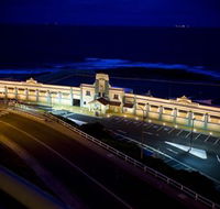 Newcastle Ocean Baths - Palm Beach Accommodation