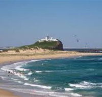 Nobbys Beach - Palm Beach Accommodation