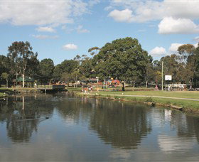Doug Larsen Park - Palm Beach Accommodation 1