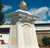 Beenleigh War Memorial - Palm Beach Accommodation