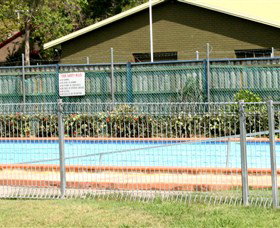 Eagleby Aquatic Centre - Palm Beach Accommodation 0