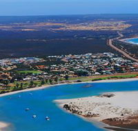 Town Centre - Palm Beach Accommodation