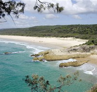 Main Beach North Stradbroke Island - Palm Beach Accommodation