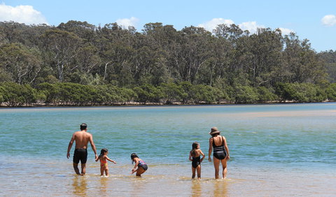 Nelson Lagoon - Palm Beach Accommodation 2