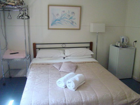 Orchid Guest House - Palm Beach Accommodation 0