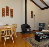 Tinglewood Cabins - Palm Beach Accommodation