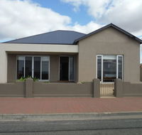 Stansbury Beach House - Palm Beach Accommodation