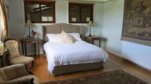 The Loch Barn - Palm Beach Accommodation 2