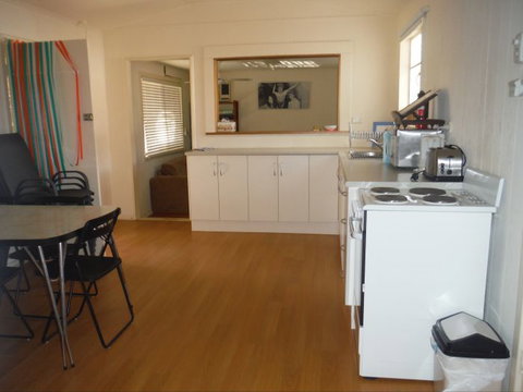 Aljaka - Palm Beach Accommodation 1