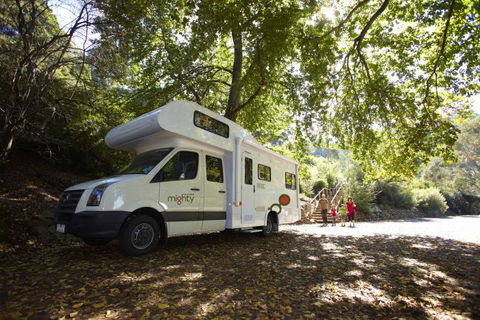Mighty Cars And Campers - Palm Beach Accommodation 8