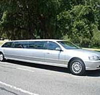 In Vogue Limousines - Palm Beach Accommodation
