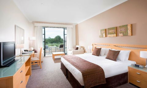 Mercure Kooindah Waters Central Coast - Palm Beach Accommodation 0