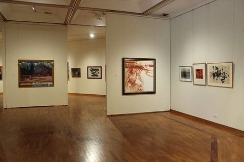 Gosford Regional Gallery & Gardens - Palm Beach Accommodation 3
