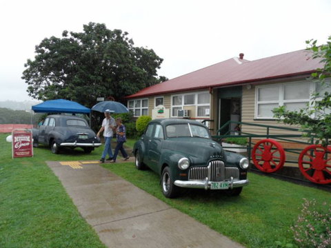 Nambour & District Historical Museum Assoc - Palm Beach Accommodation 2