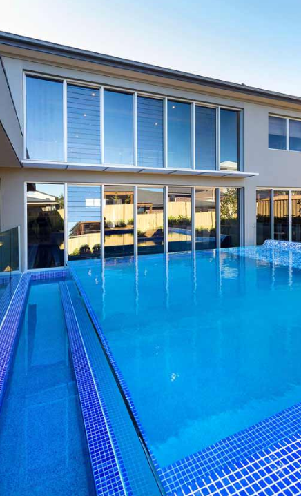 Senator Pools - Palm Beach Accommodation 0