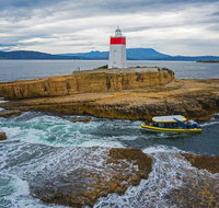 Hobart Sightseeing Cruise including Iron Pot Lighthouse - Palm Beach Accommodation
