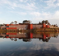 Hobart City Sightseeing Tour Including MONA Admission - Palm Beach Accommodation