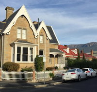 Historic Battery Point - Palm Beach Accommodation