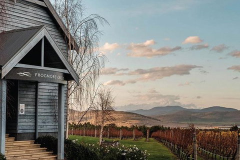 Frogmore Creek Winery Helicopter Tour - Palm Beach Accommodation 1