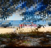 1770 Coastline Tour by LARC Amphibious Vehicle Including Picnic Lunch